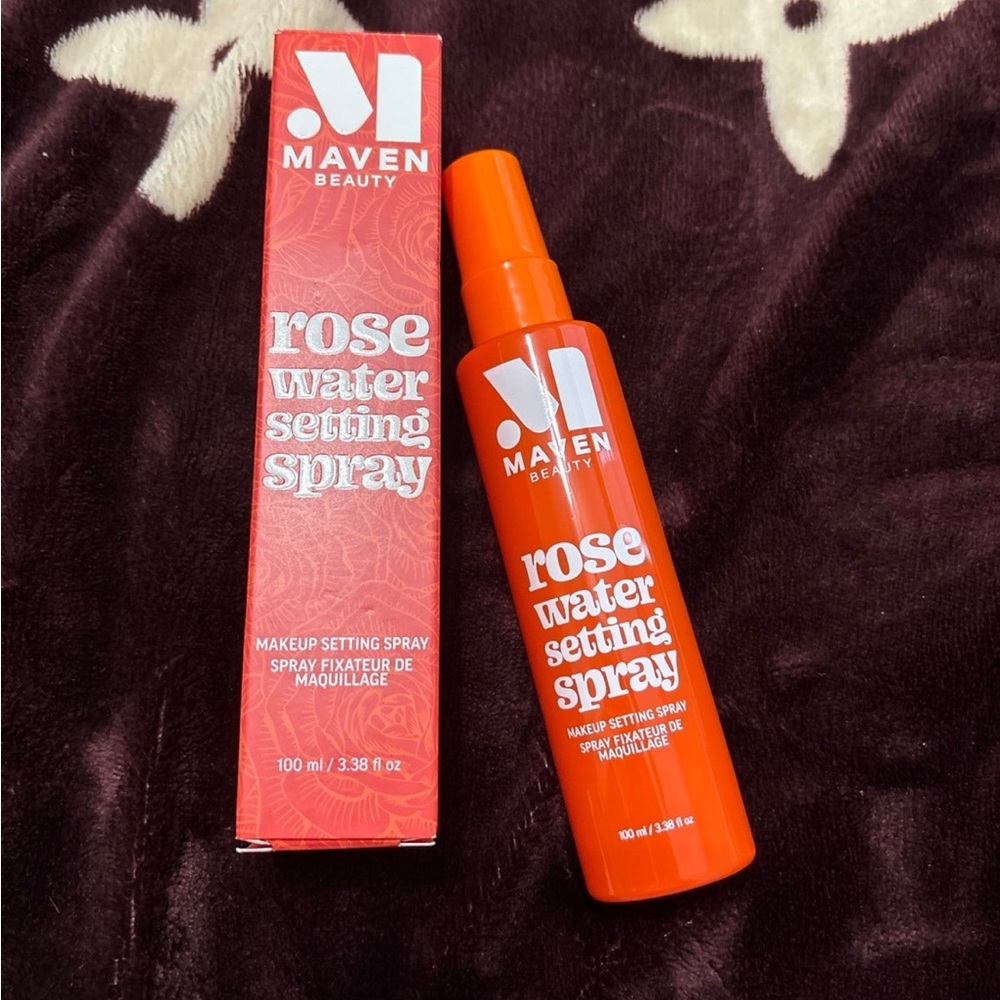 🆕Maven Beauty Rose setting spray